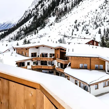 Chaletdorf - Pitztal Chalet Sankt Leonhard im Pitztal